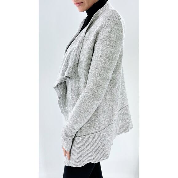 Ann Taylor LOFT Heathered Gray Waterfall Knit Cardigan Size XS - Picture 2 of 4